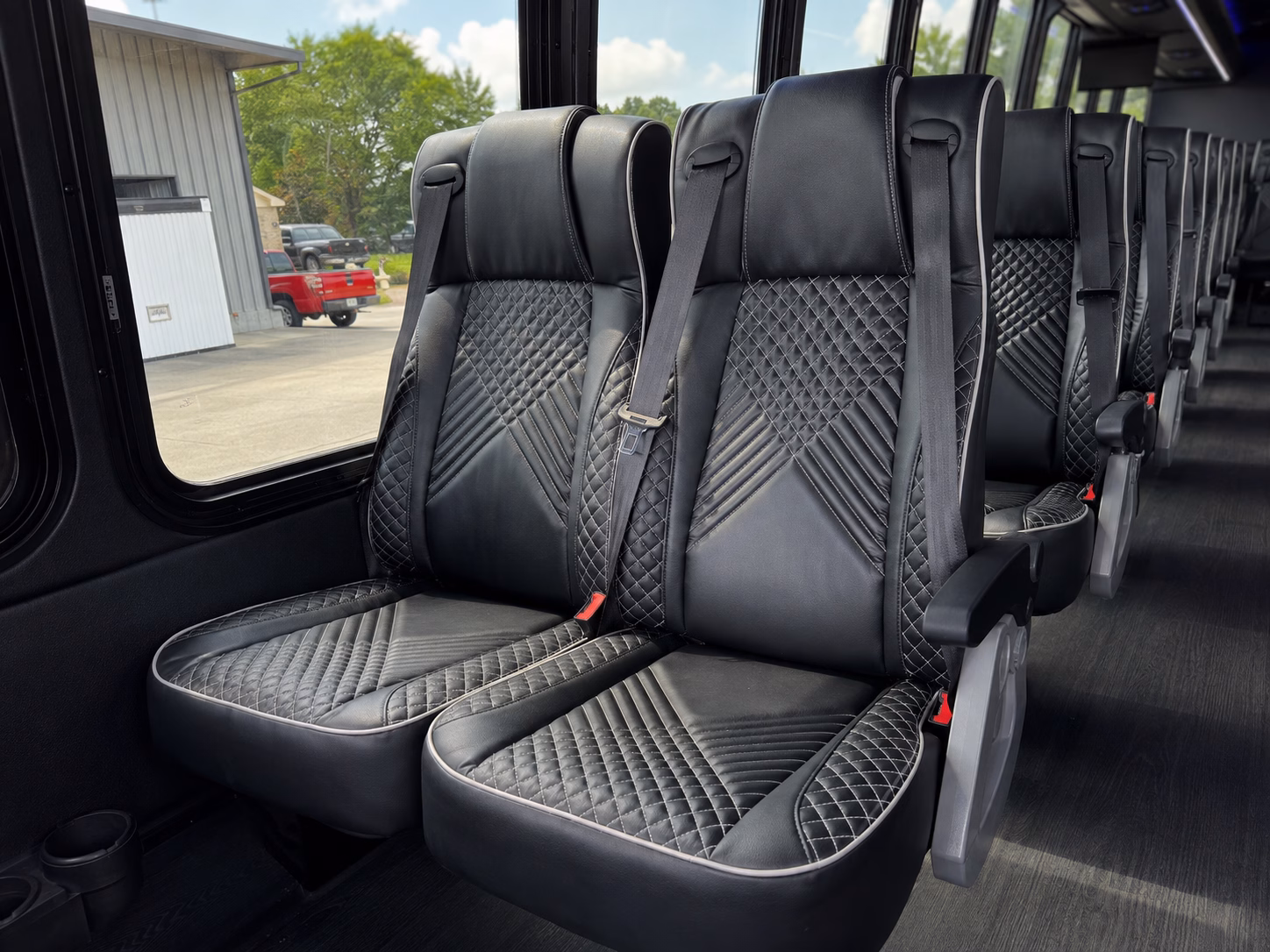 irvine airport shuttle bus rentals for private groups