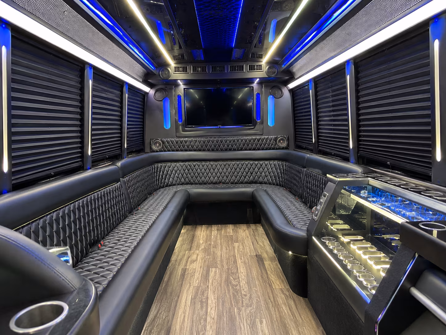 irvine corporate retreat shuttle bus rentals